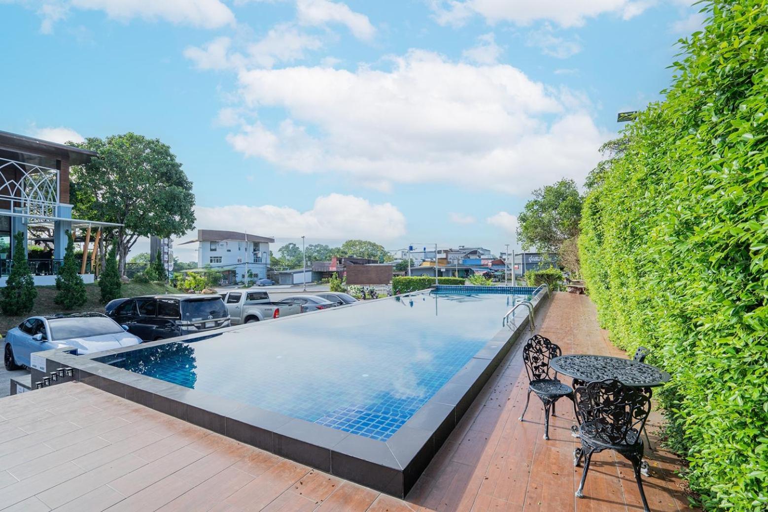 Nutchana Hill Boutique Hotel Hat Yai Buitenkant foto