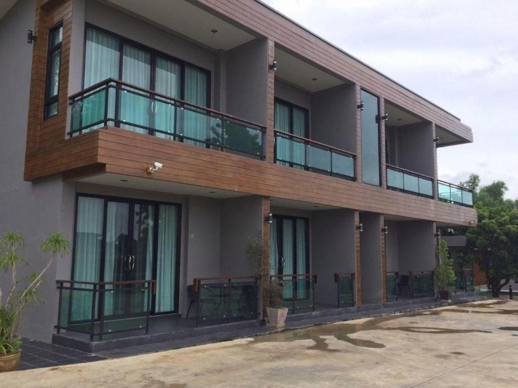 Nutchana Hill Boutique Hotel Hat Yai Buitenkant foto
