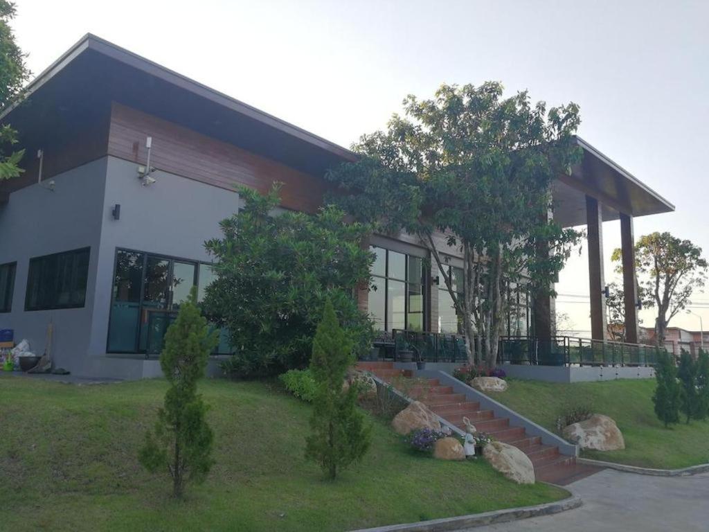 Nutchana Hill Boutique Hotel Hat Yai Buitenkant foto